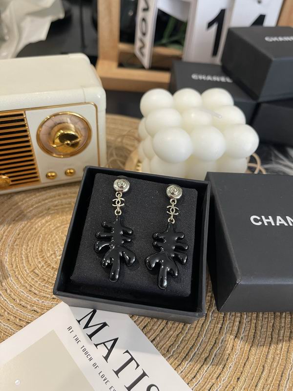 Chanel Earring 06yxs90